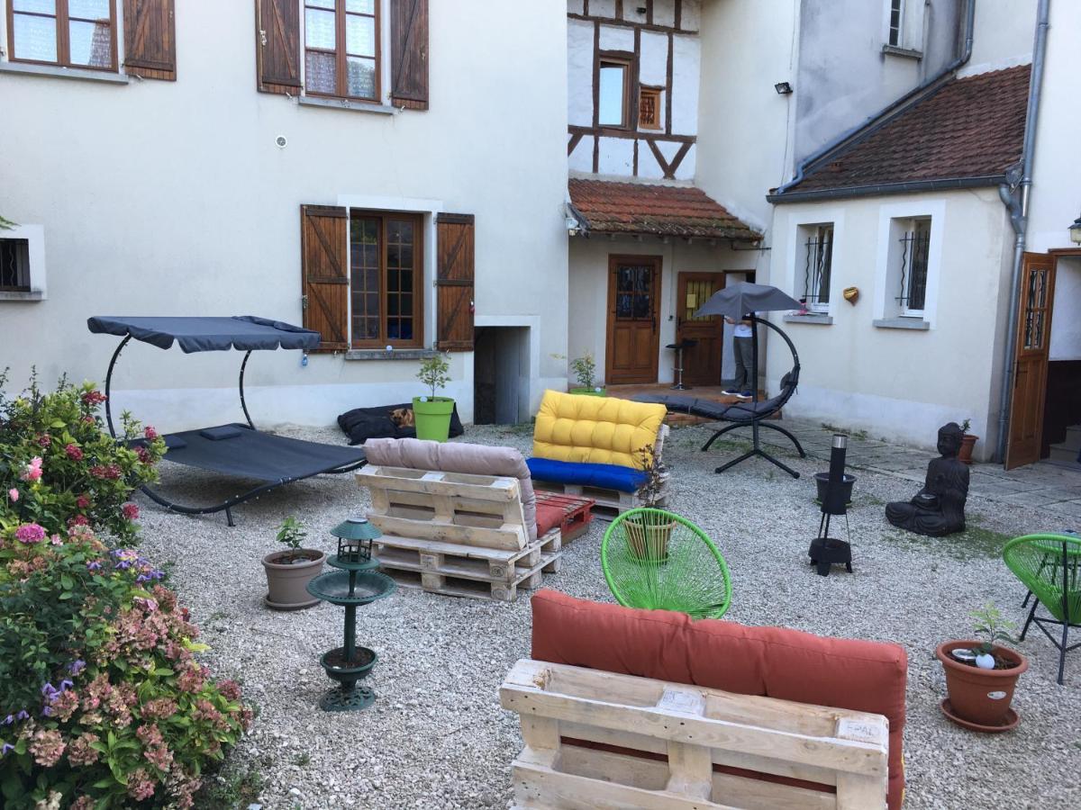 L Auberge Du Lion D Or Nanteuil-sur-Marne Esterno foto