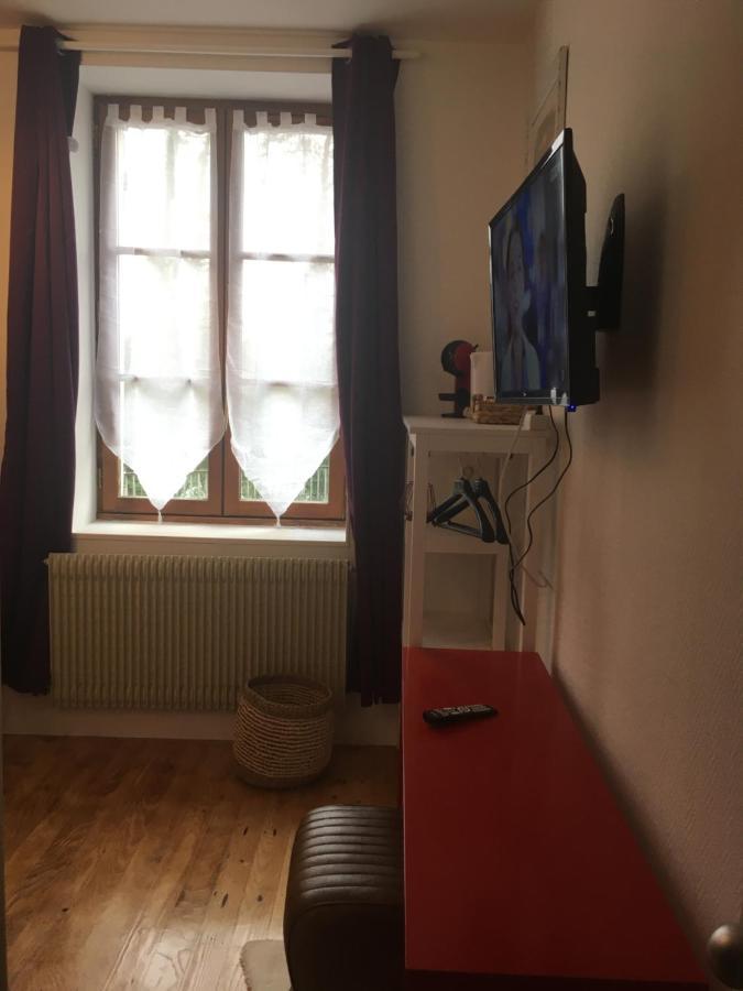 L Auberge Du Lion D Or Nanteuil-sur-Marne Esterno foto